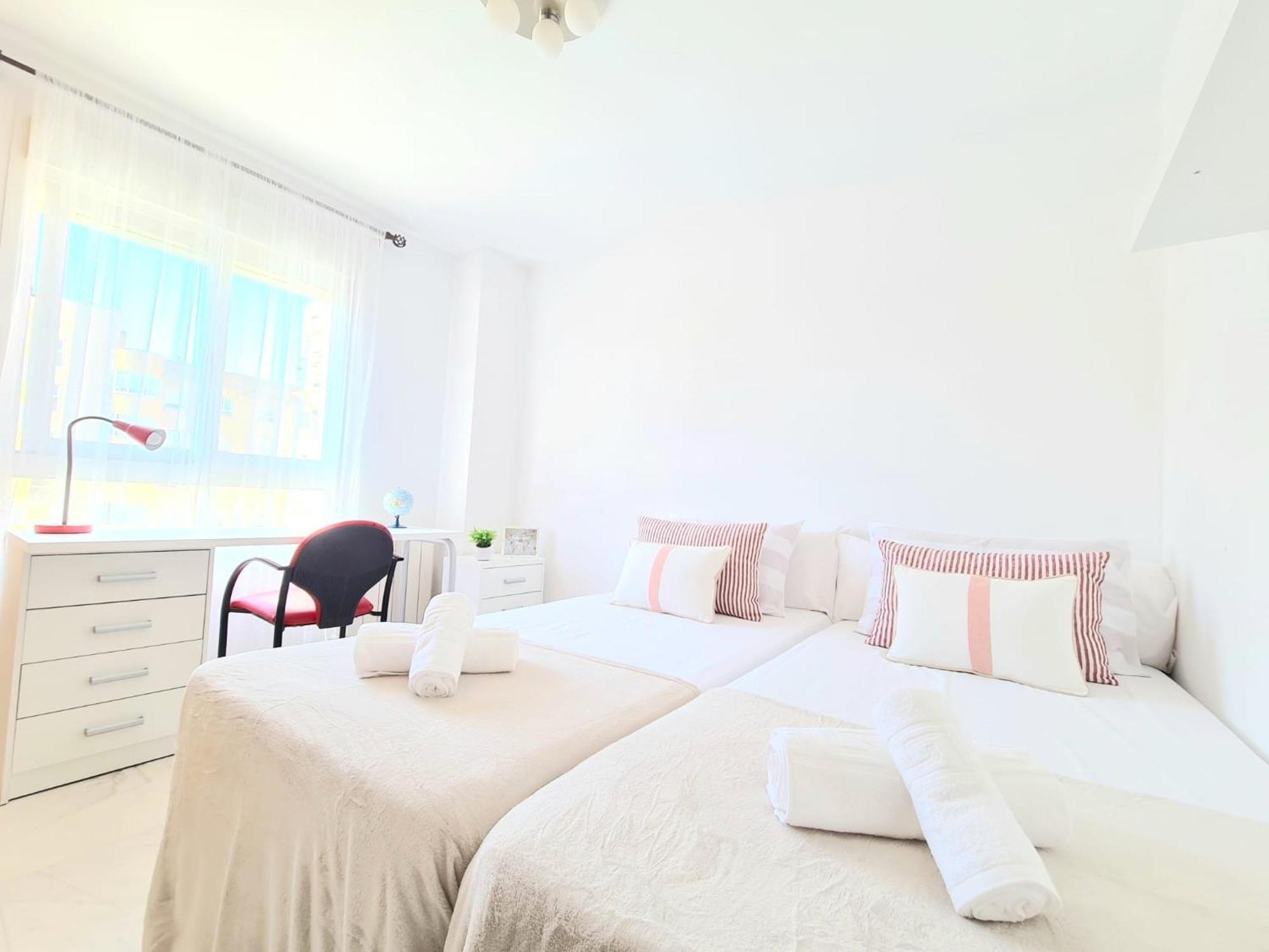 Apartamento 3 Dormitorios مالقة الغرفة الصورة